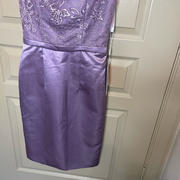 JJ’s House Formal Prom Wedding Dress Purple Size 4 - Picture 9 of 9
